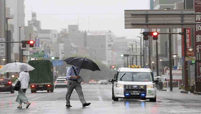 Tropical Storm Meari Hammers Japan with Heavy Rainfall, Wind